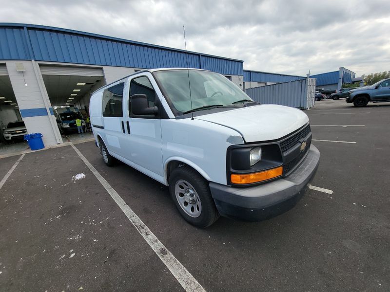 2012 Chevrolet Express 1500 Work Van VIN: 1GCSGAFX0C1138098 Lot: 40713865