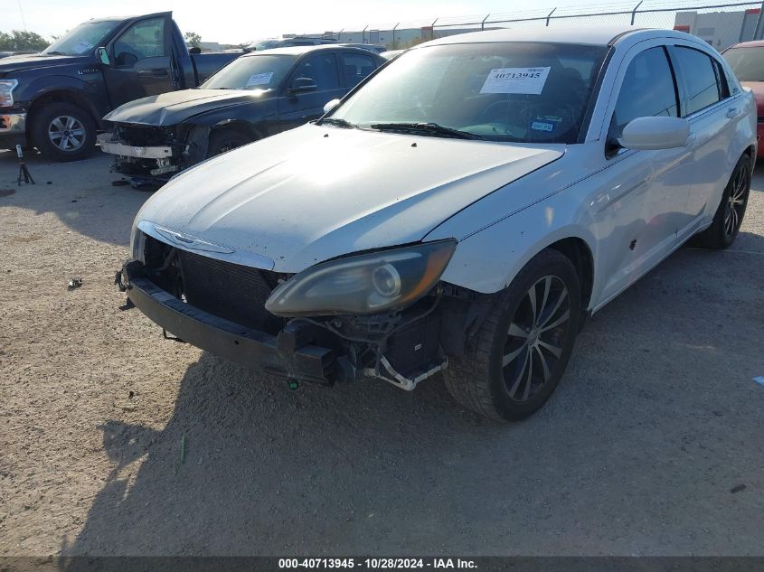 2014 Chrysler 200 Touring VIN: 1C3CCBBG4EN128640 Lot: 40713945