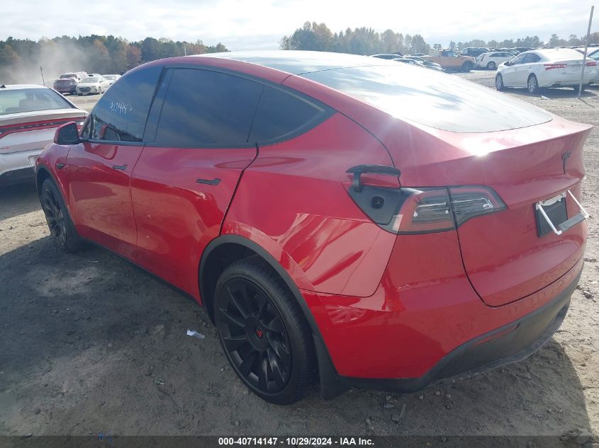 VIN 7SAYGDEEXNF453743 2022 TESLA MODEL Y no.3