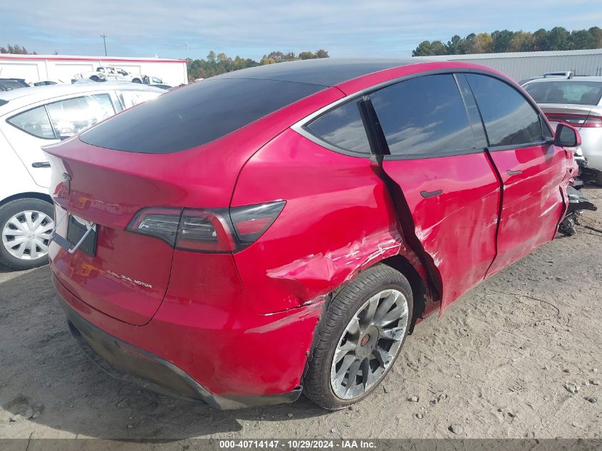 VIN 7SAYGDEEXNF453743 2022 TESLA MODEL Y no.4