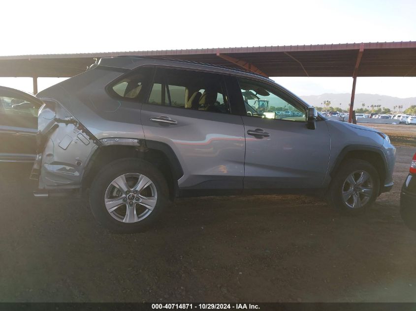 2021 Toyota Rav4 Xle VIN: 2T3W1RFV2MW112833 Lot: 40714871