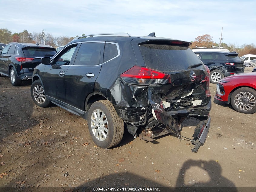 VIN KNMAT2MV2JP559832 2018 NISSAN ROGUE SV