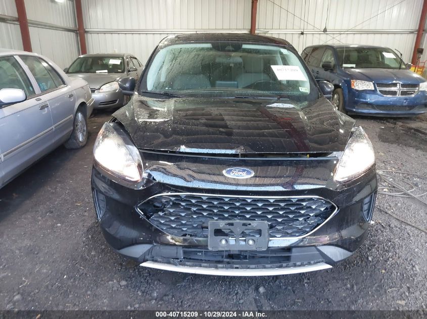 2022 FORD ESCAPE SE - 1FMCU0G6XNUB06558