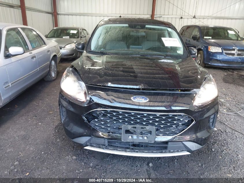 2022 FORD ESCAPE SE - 1FMCU0G6XNUB06558