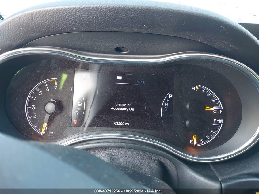 VIN 1C4RJFAG4MC568792 2021 JEEP GRAND CHEROKEE LAREDO E 4X4