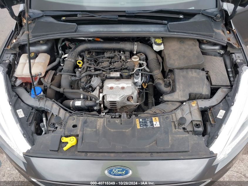 VIN 1FADP3FE3HL242427 2017 FORD FOCUS SE
