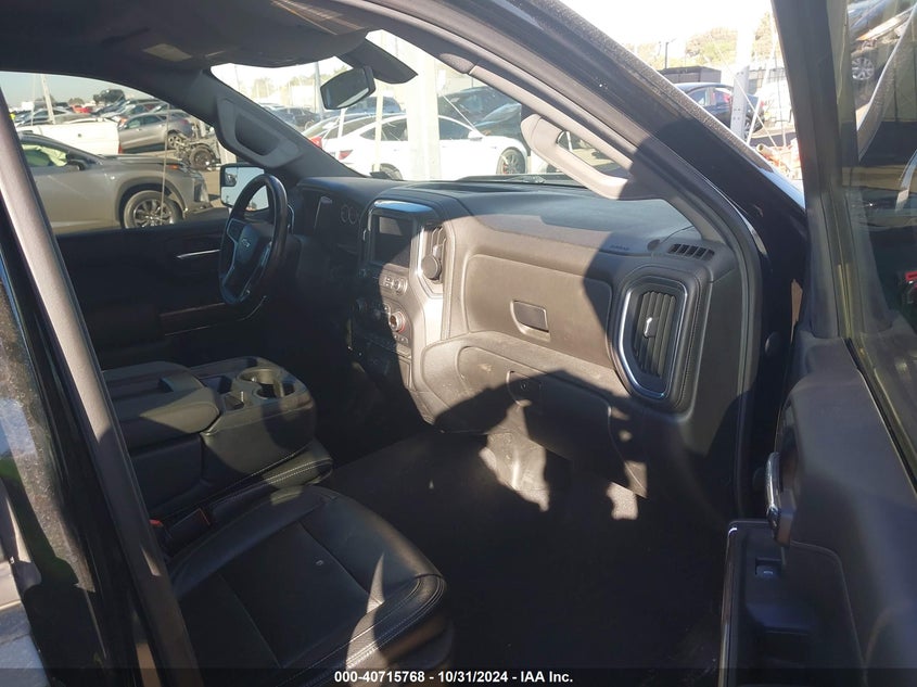 2020 CHEVROLET SILVERADO 1500 4WD  SHORT BED LT - 1GCUYDET0LZ333660