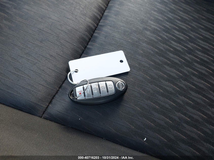 2017 NISSAN ROGUE SV - KNMAT2MV8HP504232