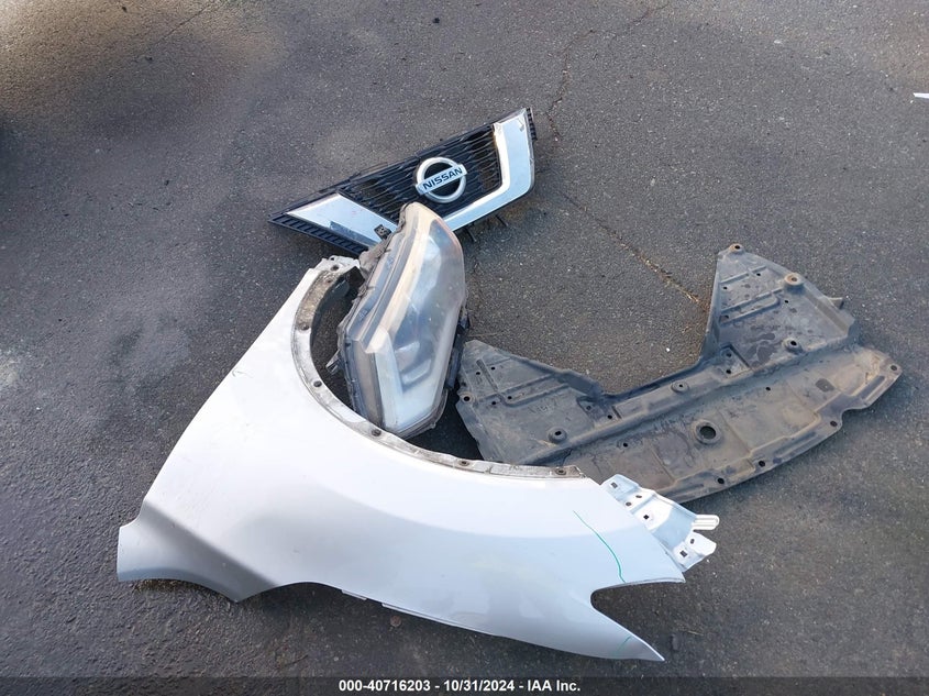 2017 NISSAN ROGUE SV - KNMAT2MV8HP504232