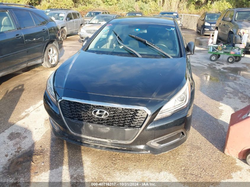 2016 Hyundai Sonata Hybrid Se VIN: KMHE24L12GA033979 Lot: 40716317