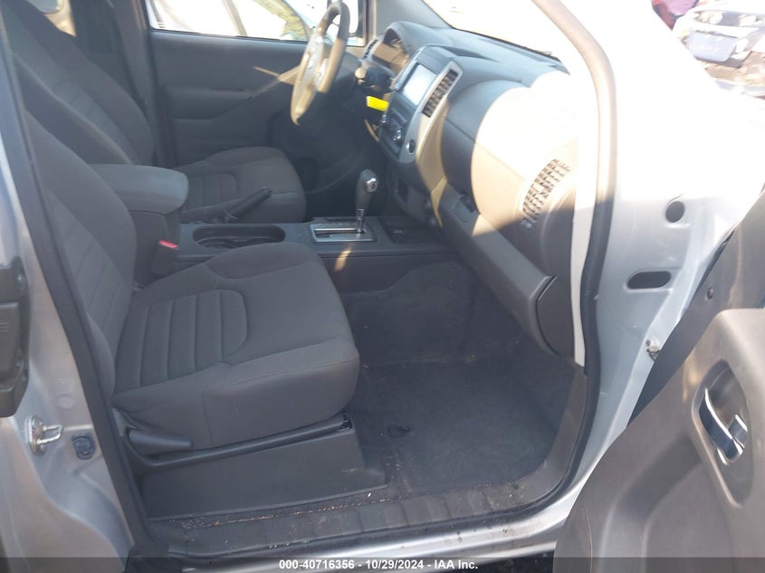 2019 NISSAN FRONTIER VIN: 1N6BD0CT1KN715858