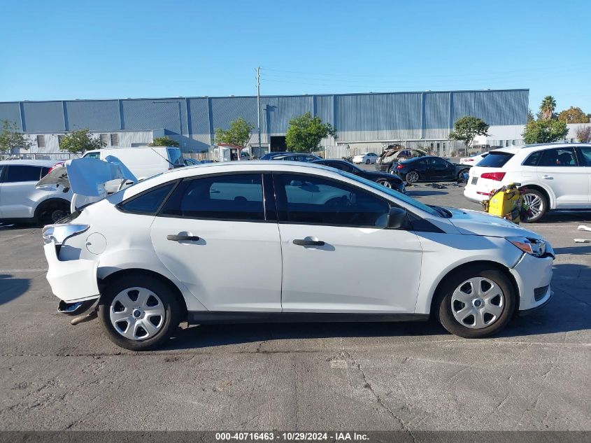 2018 Ford Focus S VIN: 1FADP3E26JL291215 Lot: 40716463