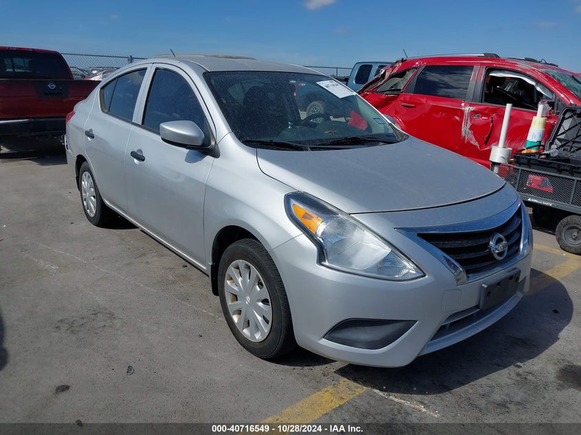 NISSAN VERSA 1.6 S 2017