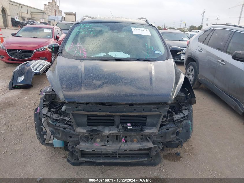 VIN 1FMCU9J91JUD28231 2018 FORD ESCAPE TITANIUM