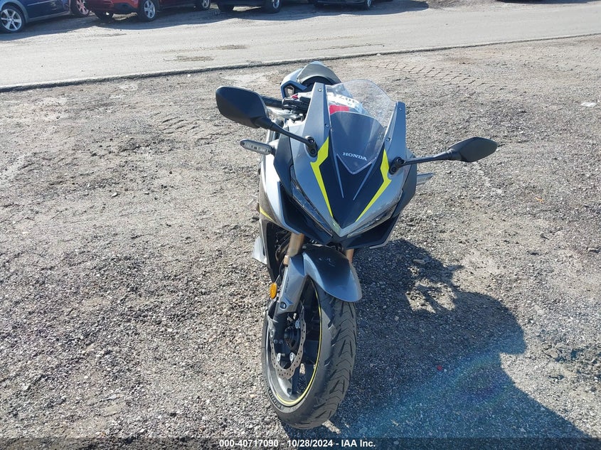 2023 HONDA CBR500 471 CC(VIN: MLHPC6250P5401351