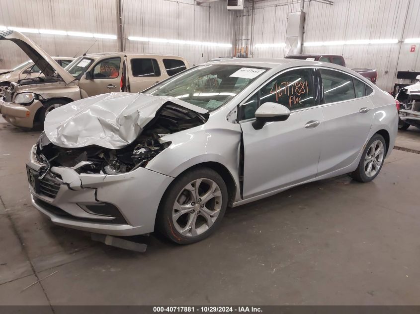 VIN 1G1BF5SM1H7128425 2017 CHEVROLET CRUZE no.2