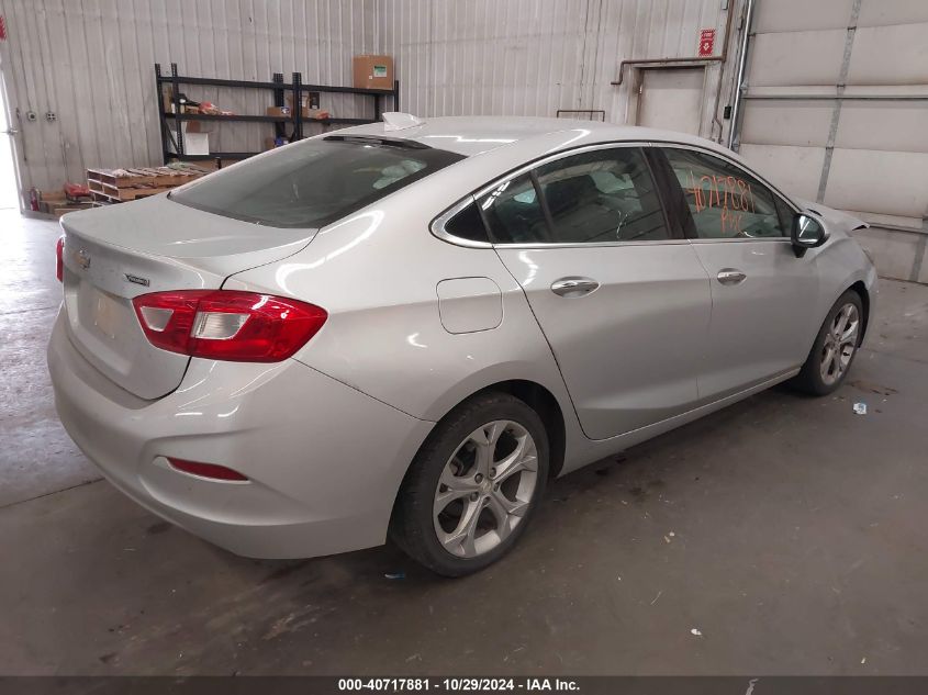 VIN 1G1BF5SM1H7128425 2017 CHEVROLET CRUZE no.4