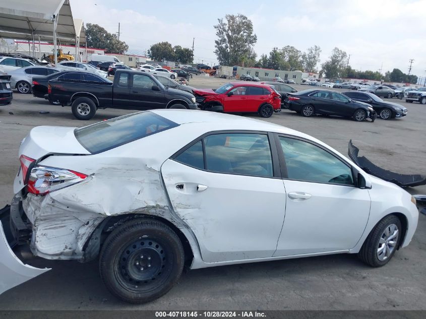 2015 Toyota Corolla Le VIN: 5YFBURHE4FP197917 Lot: 40718145