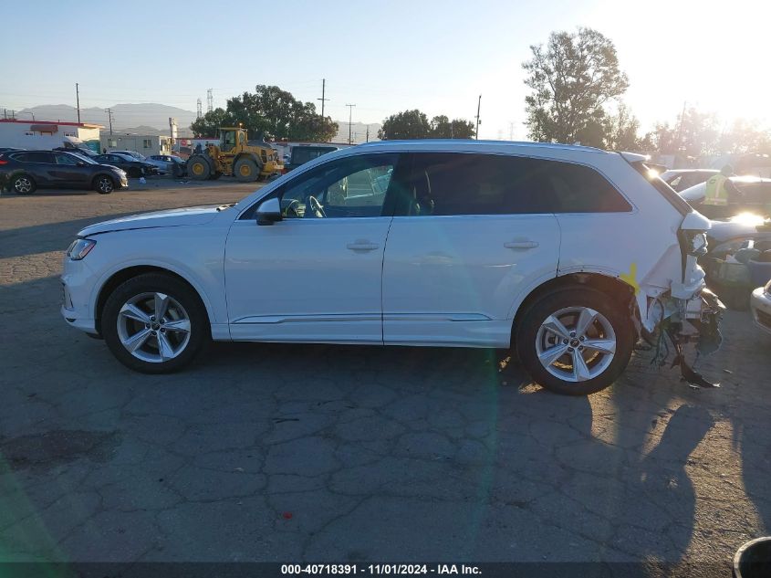 2023 Audi Q7 Premium 55 Tfsi Quattro Tiptronic VIN: WA1AXBF70PD017877 Lot: 40718391