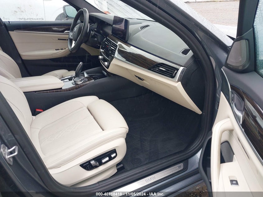 VIN WBA73BJ00MWW90820 2021 BMW 540I XDRIVE