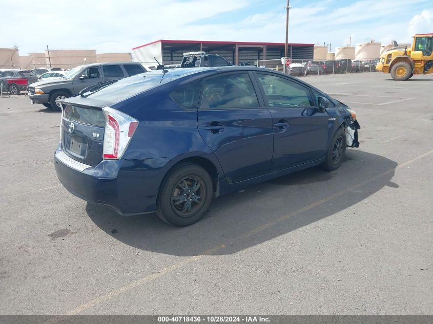 VIN JTDKN3DU1F0437572 2015 Toyota Prius, Five/Four/... no.4