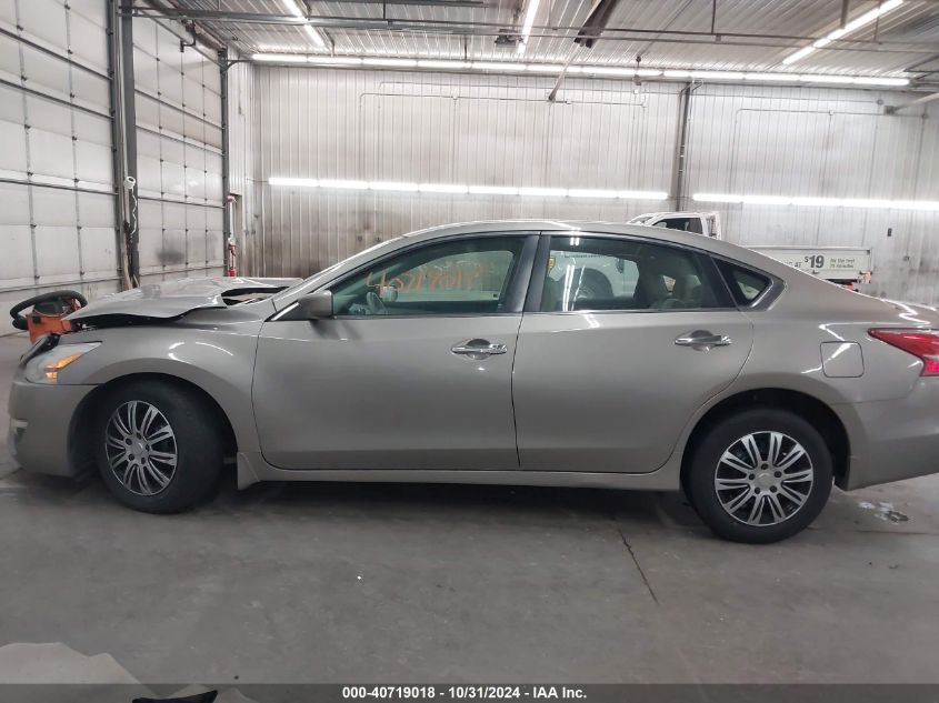 2013 Nissan Altima 2.5/S/Sv/Sl VIN: 1N4AL3AP5DN567943 Lot: 40719018