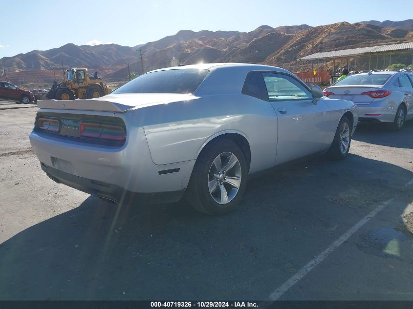 VIN 2C3CDZAG7KH669970 2019 Dodge Challenger, Sxt no.4