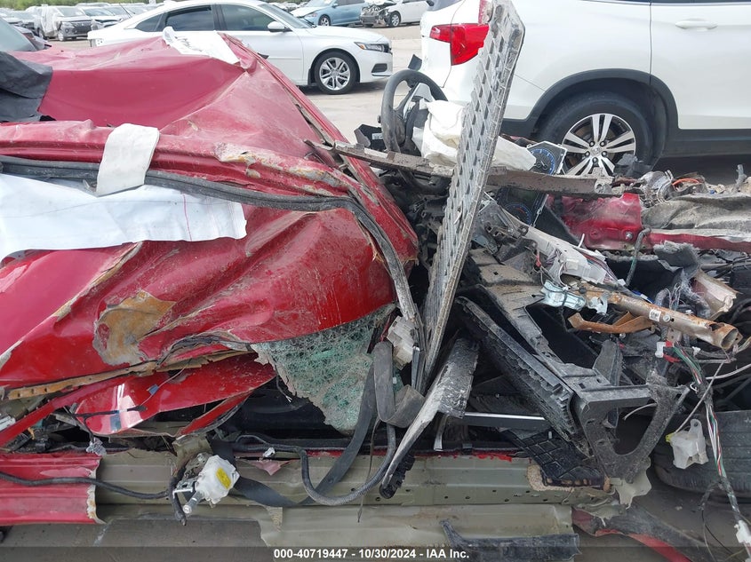 VIN 2T1BURHE7JC086495 2018 TOYOTA COROLLA LE