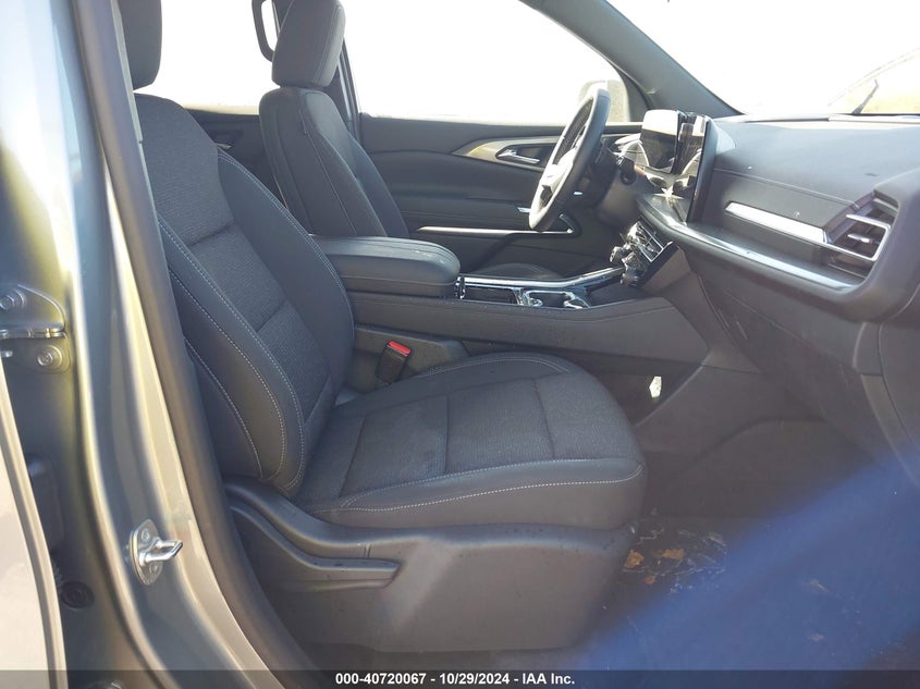 2024 CHEVROLET TRAVERSE FWD LS - 1GNERFKS1RJ154339