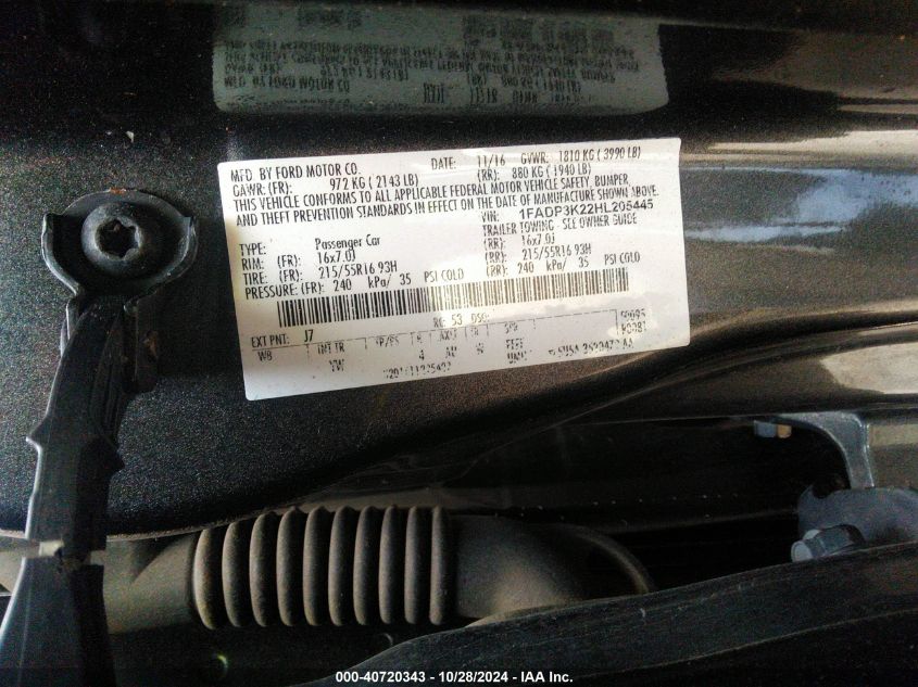 2017 FORD FOCUS VIN: 1FADP3K22HL205445