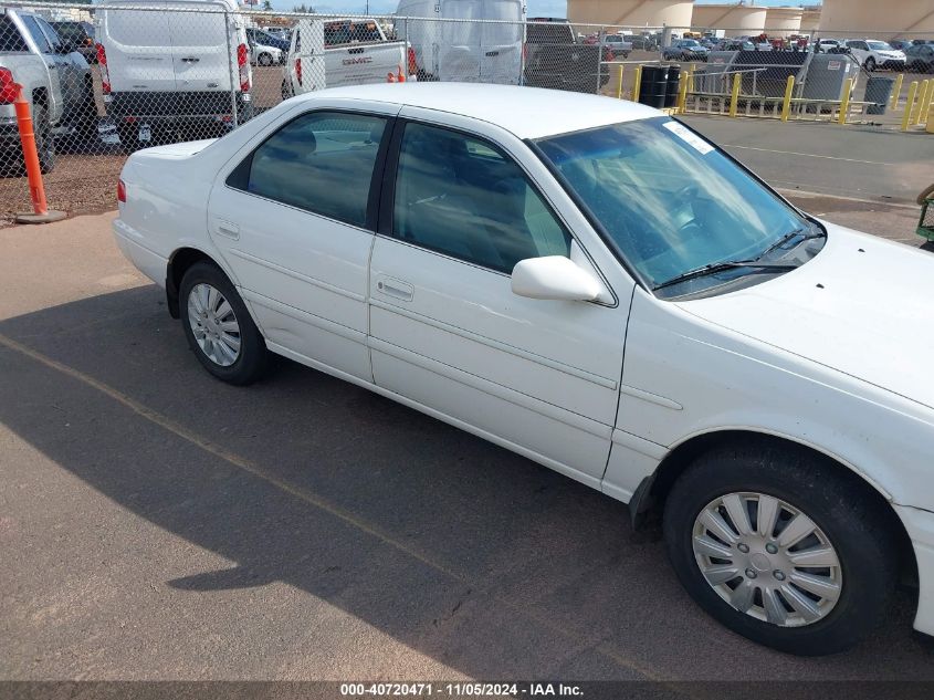 2000 Toyota Camry Ce/Le/Xle VIN: JT2BG22K8Y0439000 Lot: 40720471