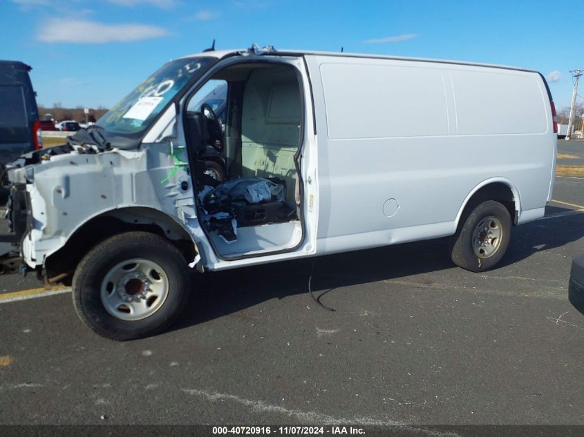 2015 Chevrolet Express 2500 Work Van VIN: 1GCWGFCFXF1159328 Lot: 40720916