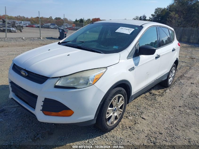 2013 Ford Escape S VIN: 1FMCU0F7XDUD72738 Lot: 40721034