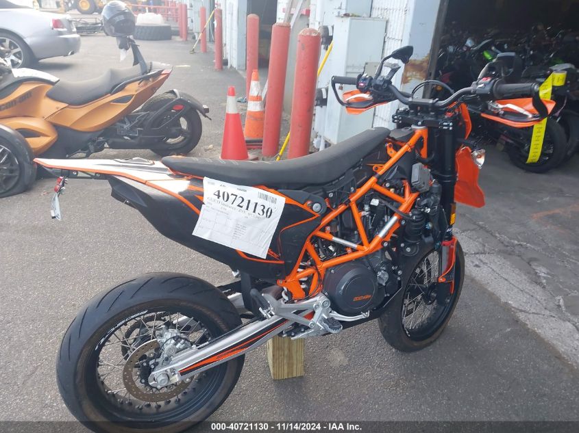 2024 Ktm 690 Smc R VIN: VBKLSV407RM766746 Lot: 40721130