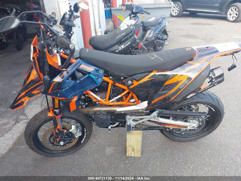 2024 Ktm 690 Smc R VIN: VBKLSV407RM766746 Lot: 40721130