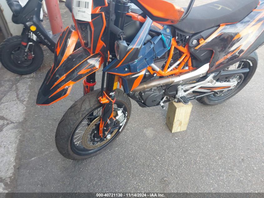 2024 Ktm 690 Smc R VIN: VBKLSV407RM766746 Lot: 40721130