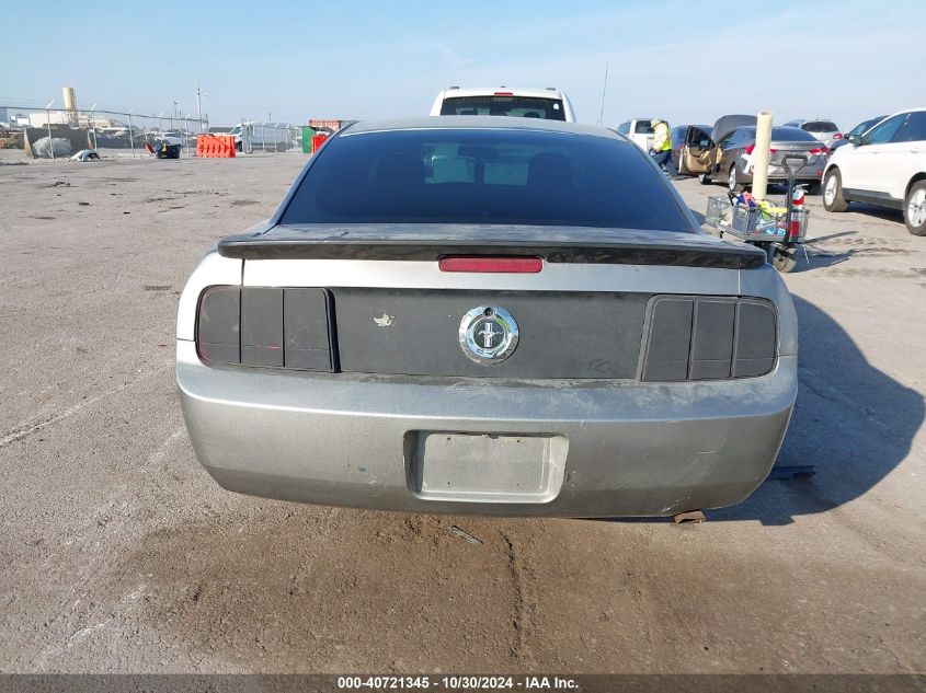 2008 Ford Mustang VIN: 1ZVHC80NX85125278 Lot: 40721345