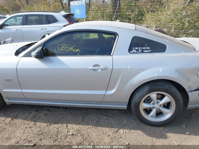 2007 Ford Mustang Gt Deluxe/Gt Premium VIN: 1ZVFT82H275310017 Lot: 40721852