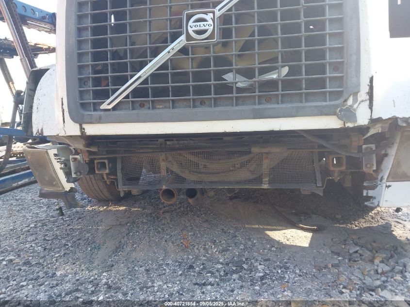 2005 Volvo Vn Vnl VIN: 4V4NC9GH35N387235 Lot: 40721854