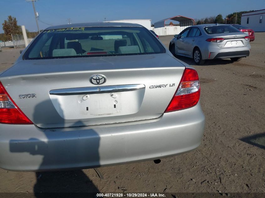 2004 Toyota Camry Le VIN: 4T1BE32K94U286984 Lot: 40721928