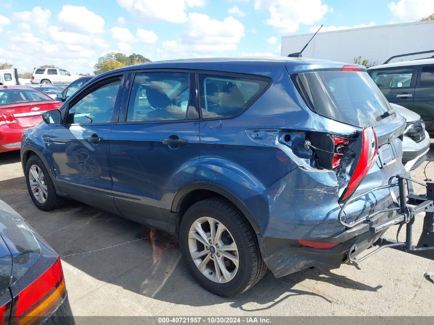 2018 Ford Escape S VIN: 1FMCU0F72JUC25581 Lot: 40721957