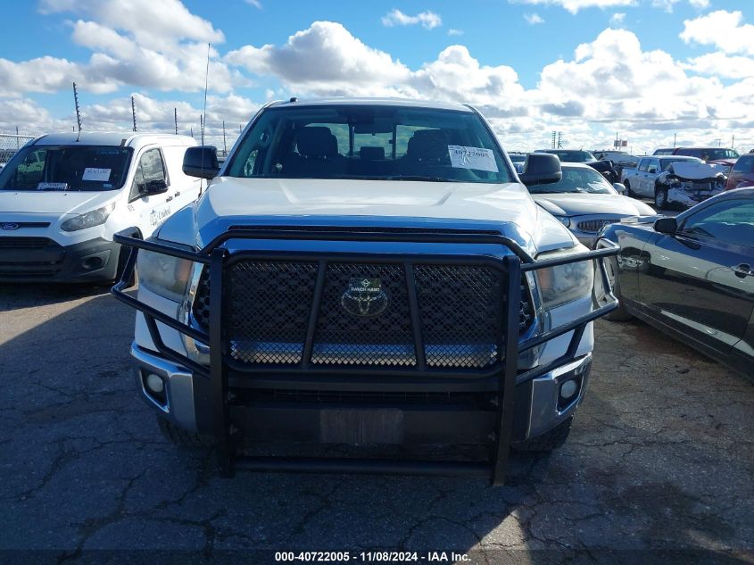 2018 Toyota Tundra Sr5 5.7L V8 VIN: 5TFCW5F19JX022385 Lot: 40722005