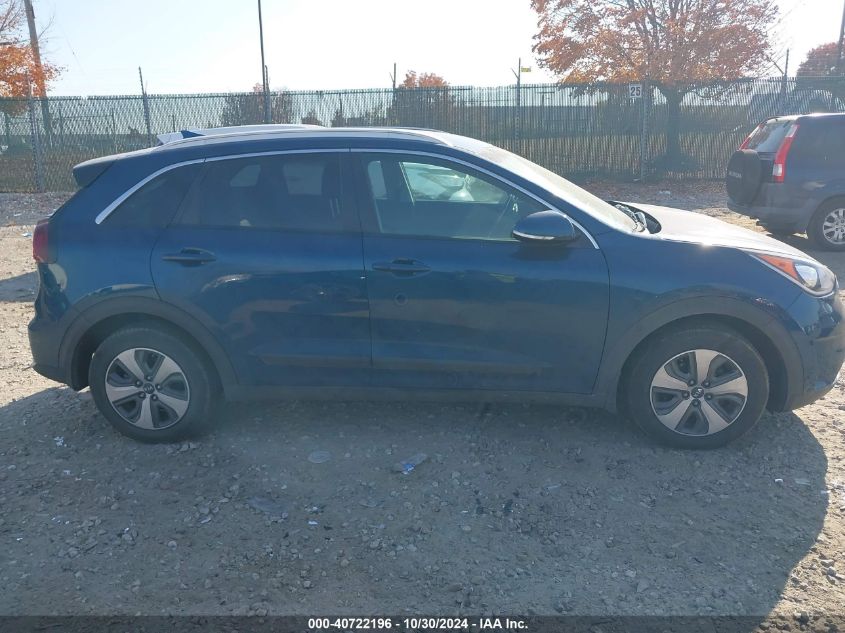 2019 Kia Niro Ex VIN: KNDCC3LCXK5353184 Lot: 40722196