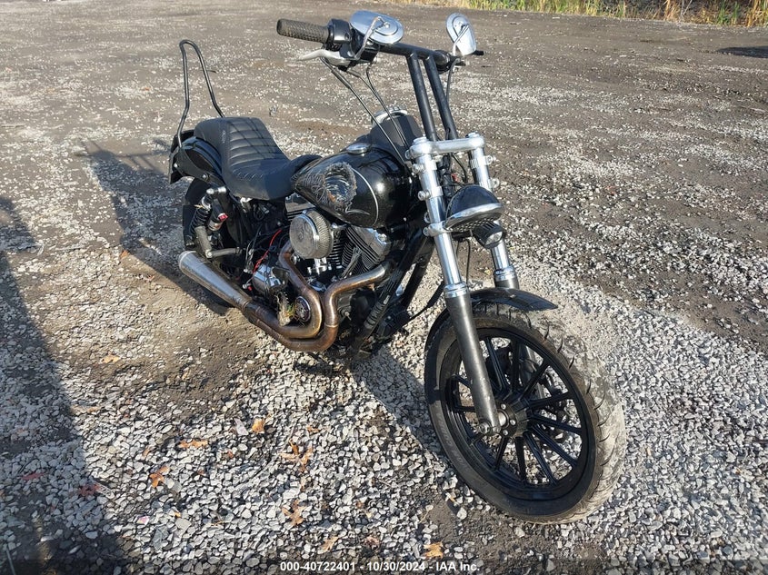 1HD1GV412CC315822 2012 HARLEY-DAVIDSON SUPER GLIDE photo no. 1