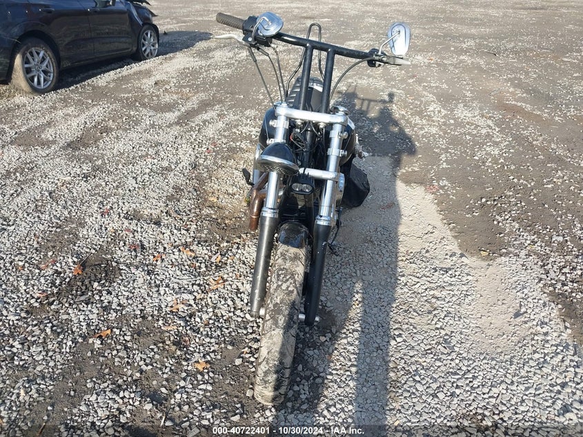 1HD1GV412CC315822 2012 HARLEY-DAVIDSON SUPER GLIDE photo no. 5