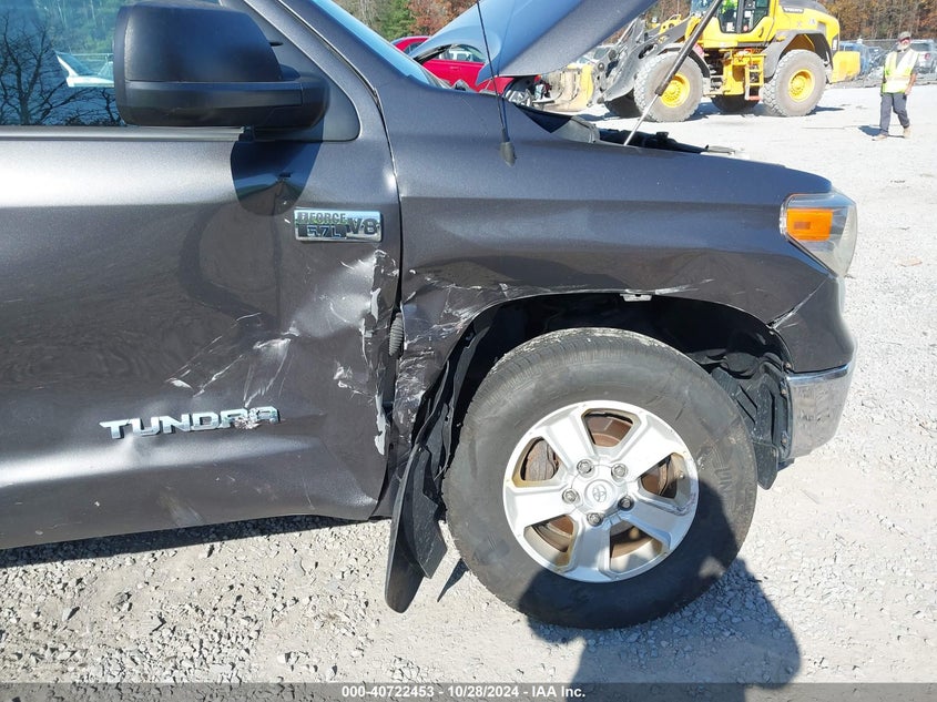 2016 TOYOTA TUNDRA SR5 5.7L V8 - 5TFDY5F10GX500930