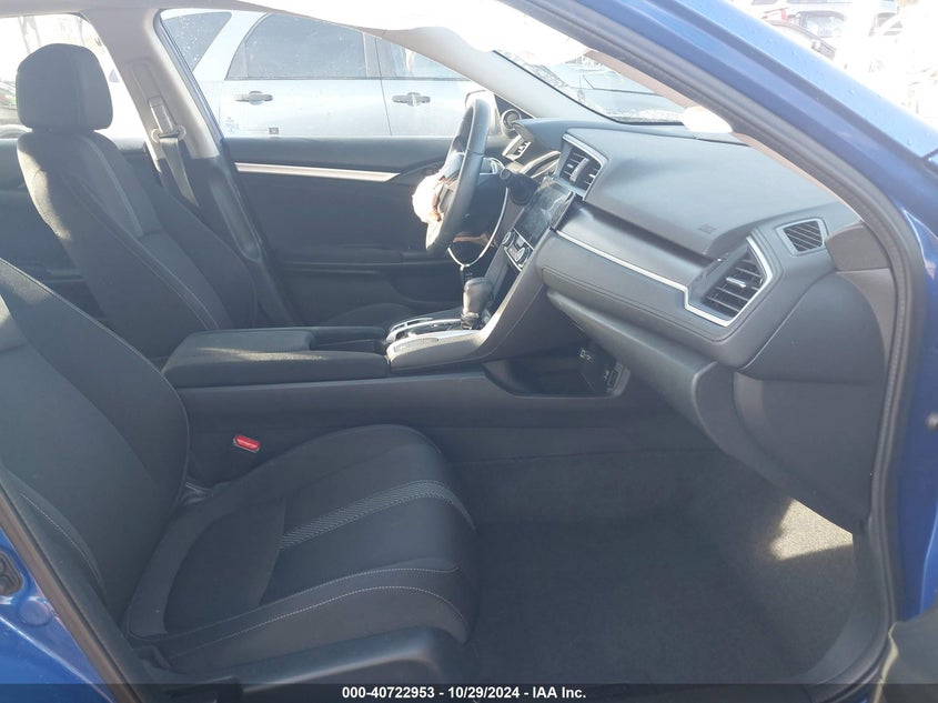 VIN 2HGFC2F72HH529024 2017 HONDA CIVIC EX