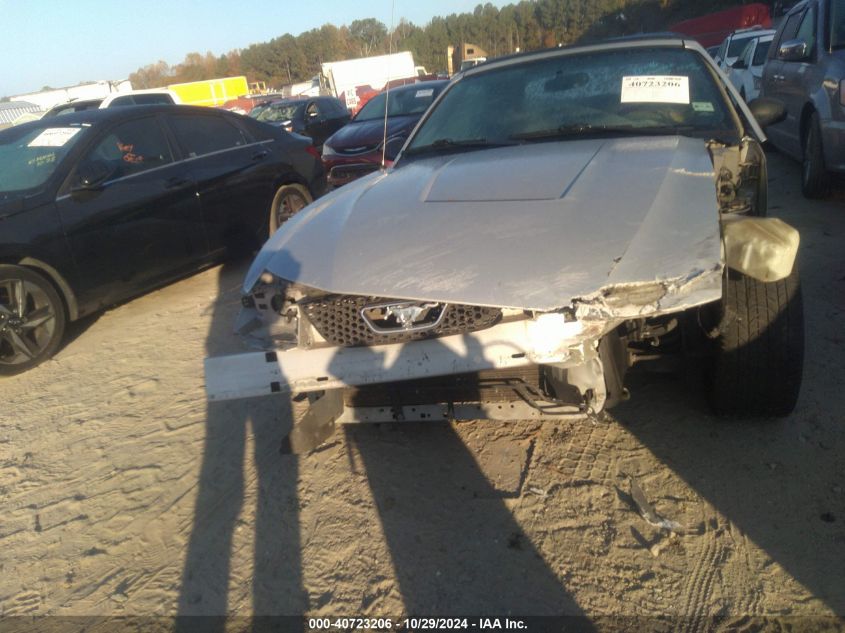 2004 Ford Mustang Deluxe VIN: 1FAFP44694F238305 Lot: 40723206