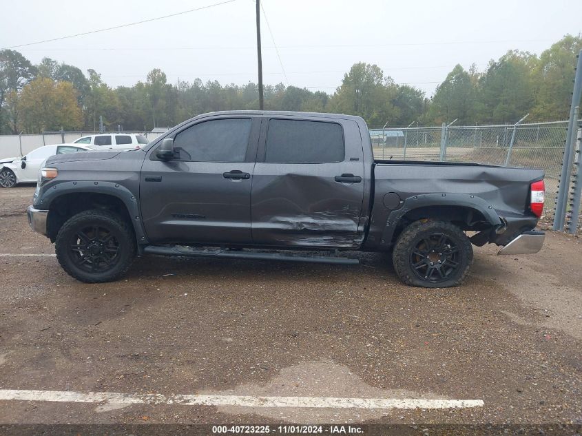 2018 Toyota Tundra Sr5 5.7L V8 VIN: 5TFDW5F18JX705909 Lot: 40723225