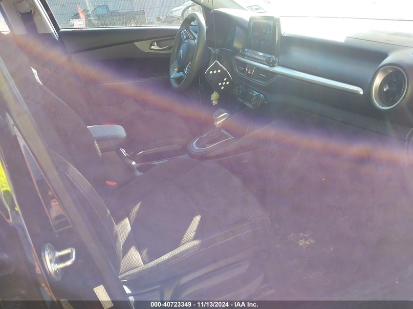 2019 KIA FORTE LXS - 3KPF24AD2KE132409